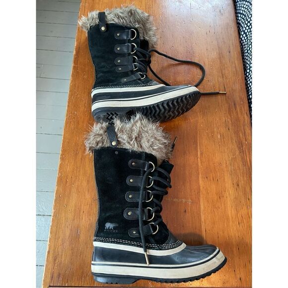 Sorel black suede Joan of Arc boots 7 - Picture 2 of 9